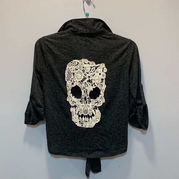 $5 ADD ON ITEM/Collard button up front tie knit skull detail - Picture 11 of 14